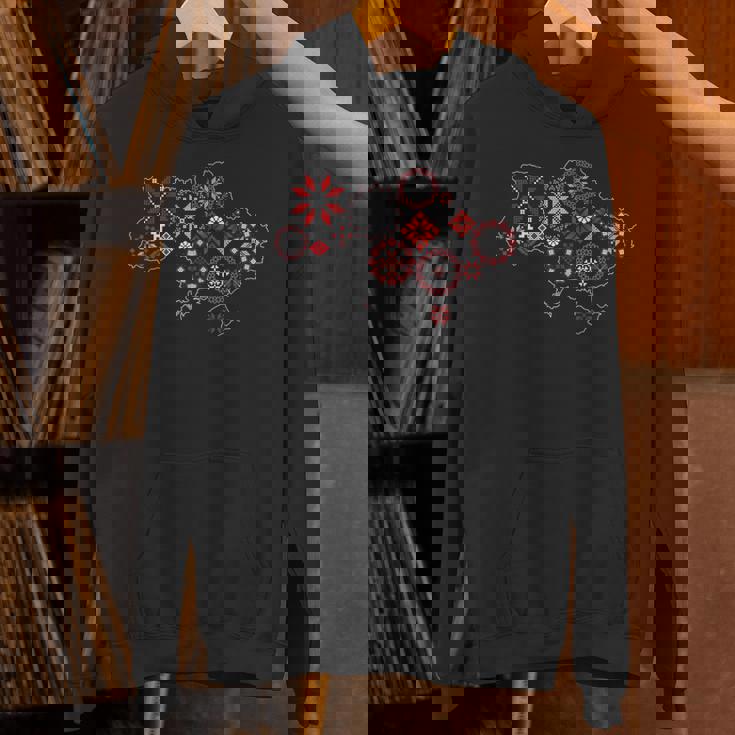 ウクライナ地図 ヴィシバンカ風 Ua刺繍 パーカー