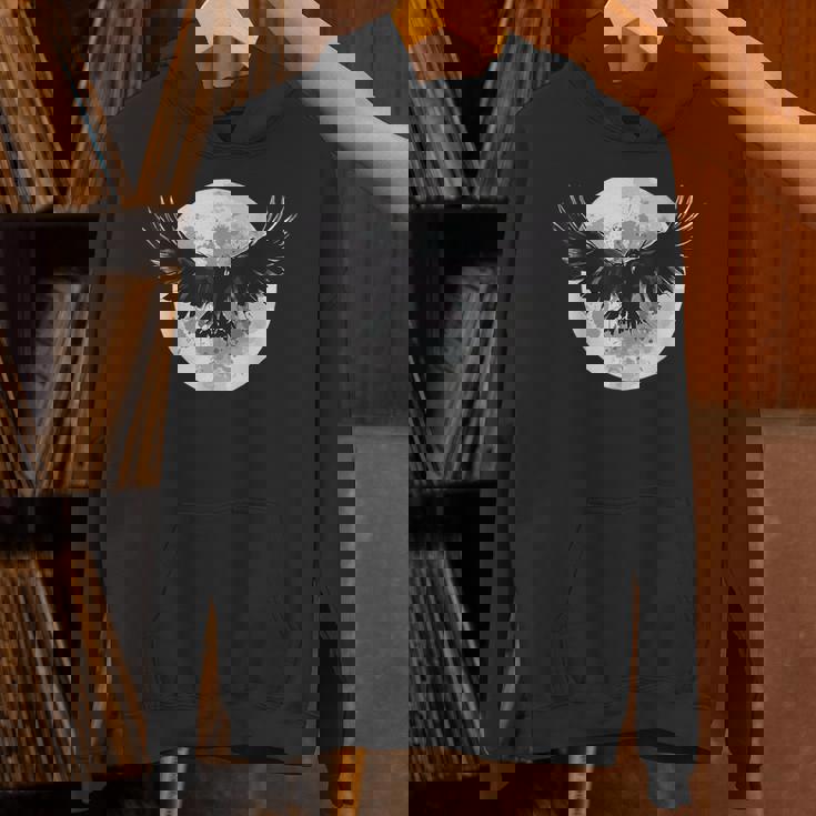 カラス アニマルプリント 動物好き カラス デザイン 動物 月 パーカー