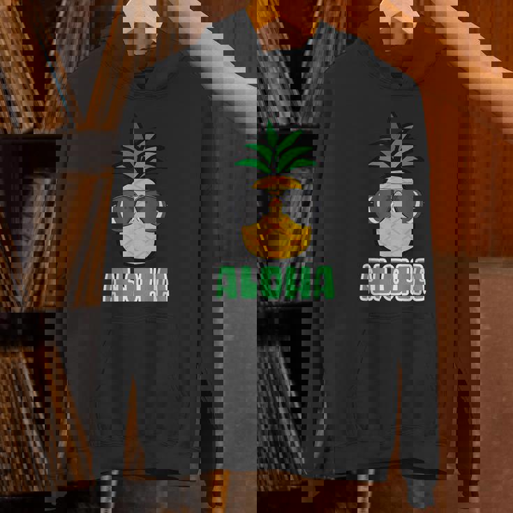 キュートなアロハパイナップルサングラス ハワイアンティキ Hoodie