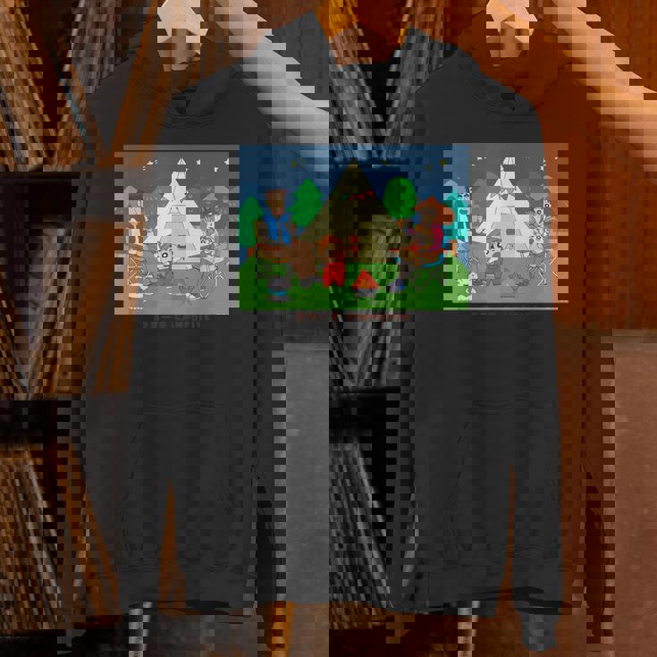 クレヨンしんちゃん 野原一家キャンプファイヤー 集合 Hoodie