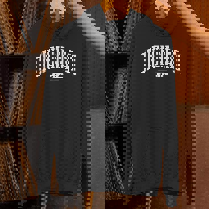 シンシナティオハイオ州オハイオ大学スタイル Hoodie