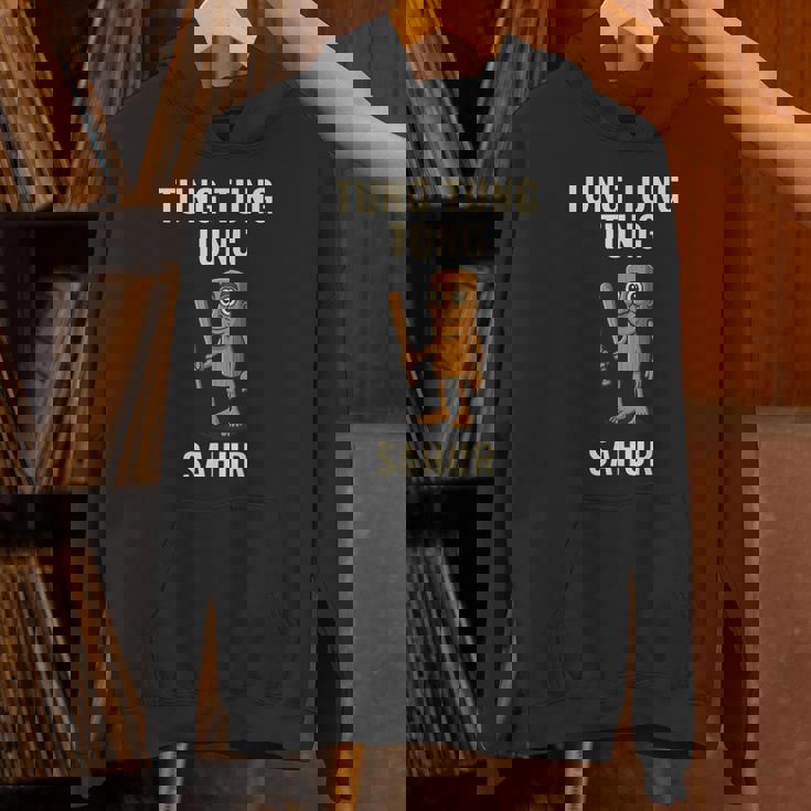 トゥン・トゥン・サフール面白いミーム パーカー