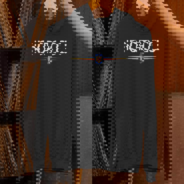 ノロック ルーマニア パーカー