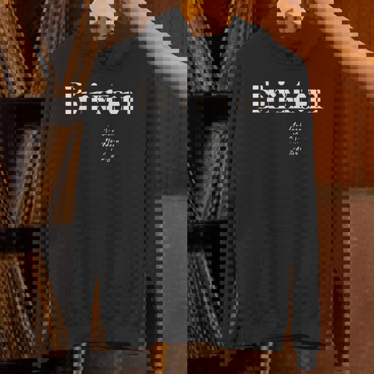 ブリクストン – アーバン、モダン、エッジの効いた パーカー