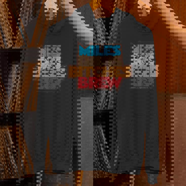 マイルス・デイビス・ビッチズ・ブリュー・ディストレストッド 長袖tシャツ パーカー