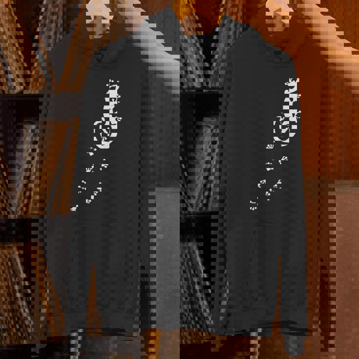 ヤモリ、トカゲ、サンショウウオ、爬虫類、動物、幸運、運勢、 足跡、足 パーカー