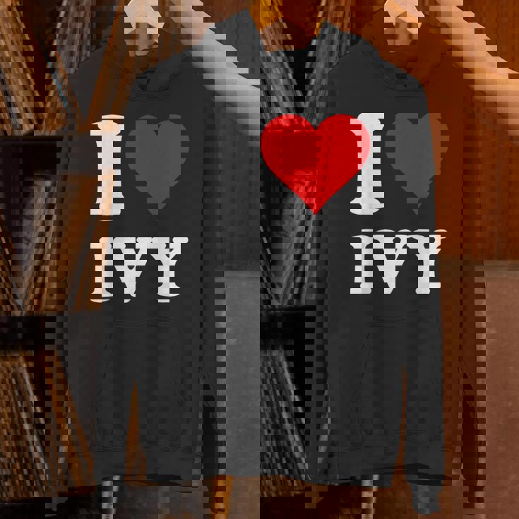 レッドハート アイビーが大好き パーカー