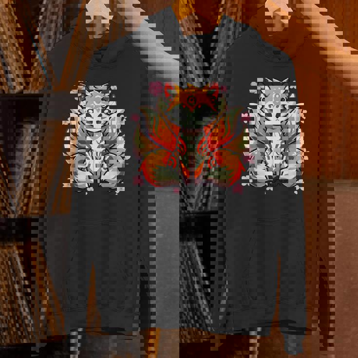 九尾 狐 きつね 日本の桜 パーカー