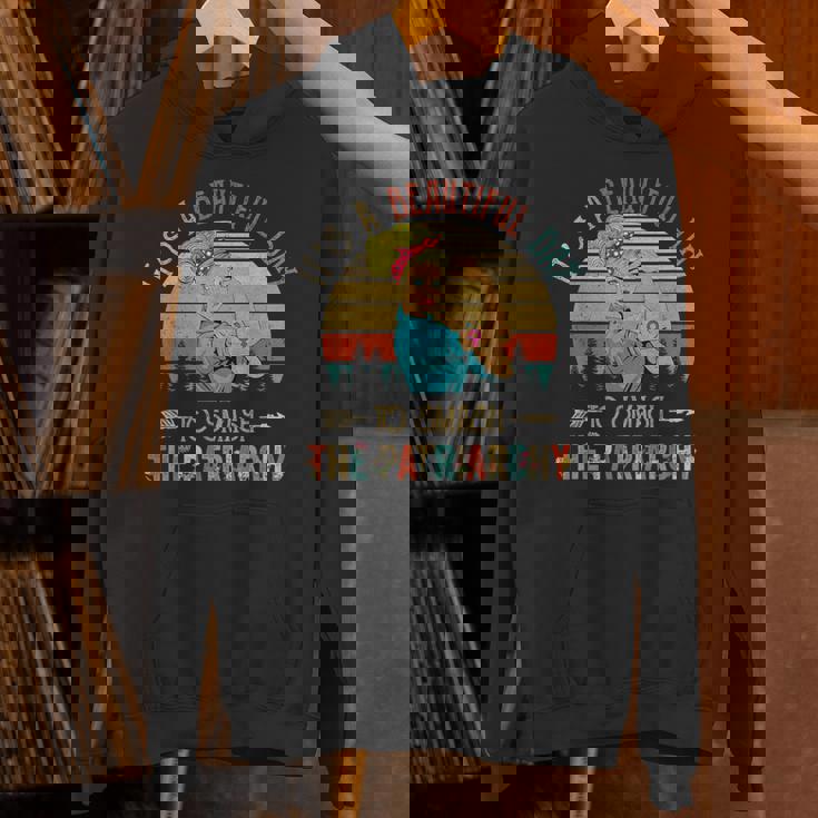 家父長制を打ち砕くには美しい日だ、面白いフェミニズム パーカー