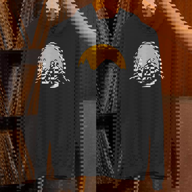 山の日 パーカー