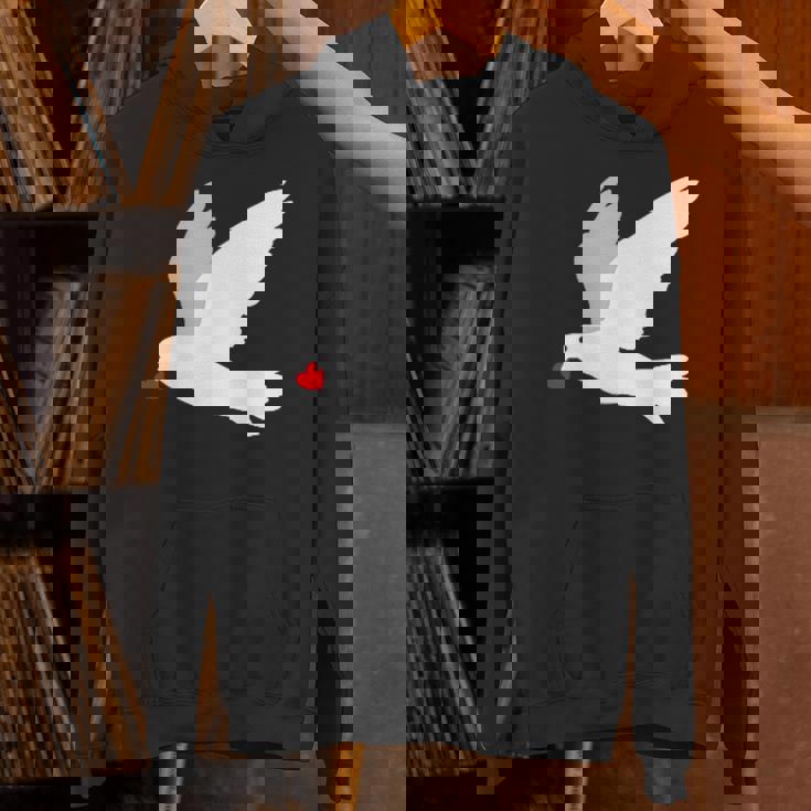 平和への愛を込めた白い鳩 パーカー