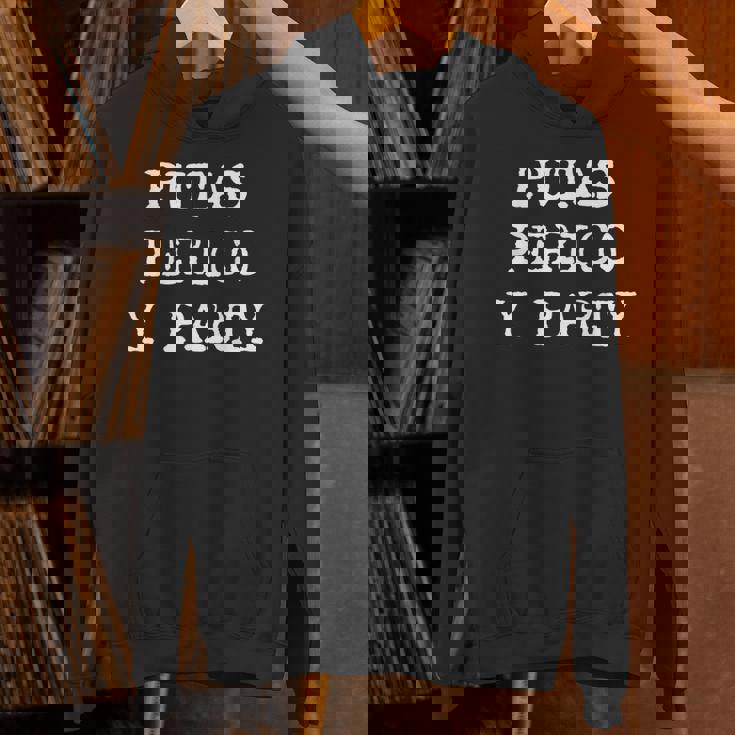 愉快なスペインの飲酒 男性用 引用句 Putas Perico Y Party パーカー