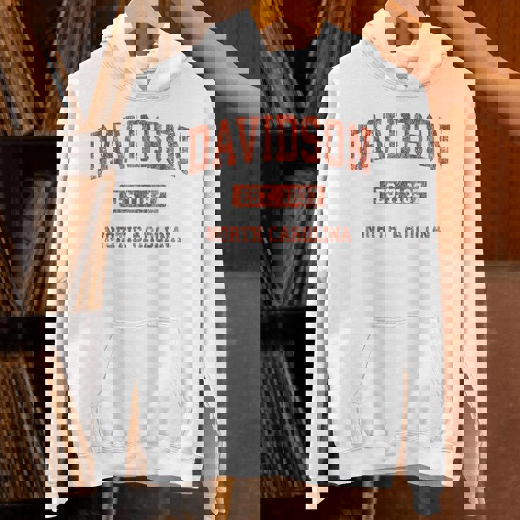 Davidson ノースカロライナ Nc ビンテージ アスレチック スポーツデザイン パーカー