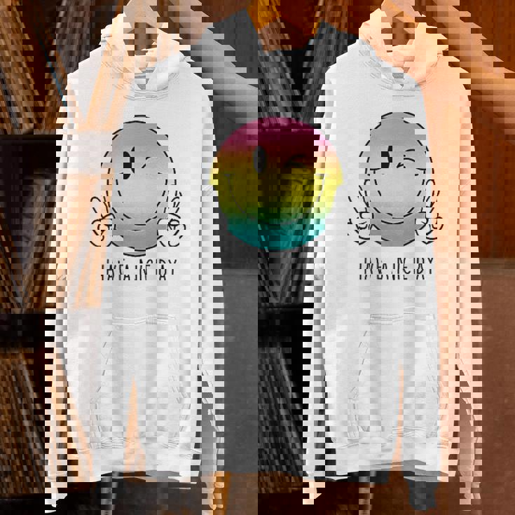 Have A Nice Day Winkingmile Face Peace Wink Happy Face パーカー