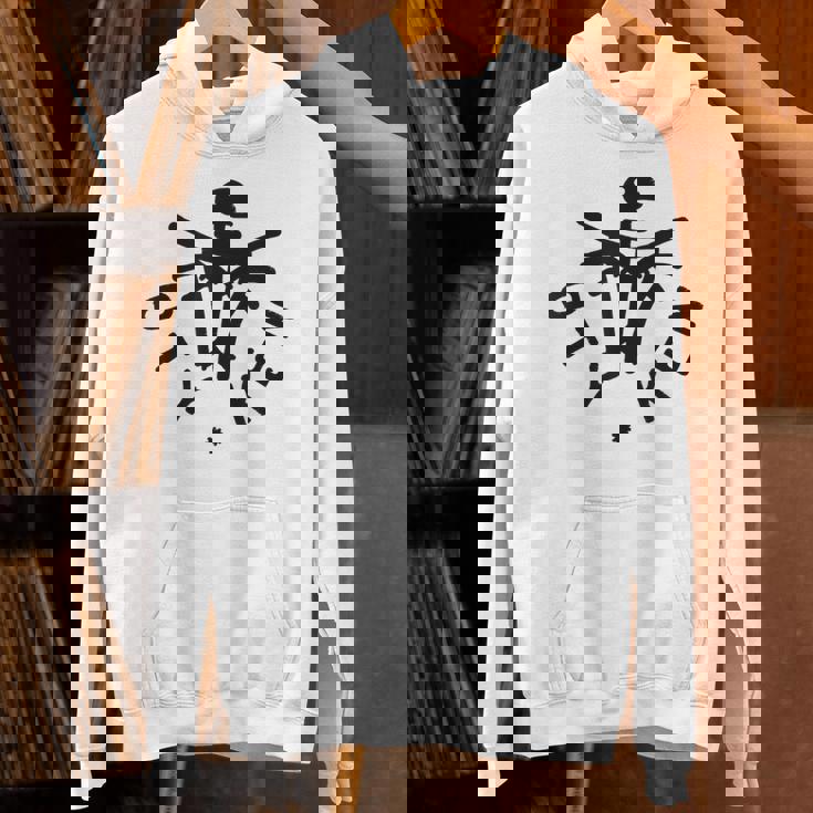 Otyken エスニックグループ オティケン 音楽バンド 音楽グループ オティケン パーカー