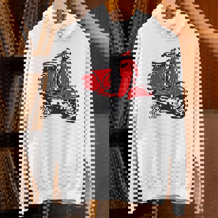 Piaggio クラシックスクーター イタリア製 ピンク Hoodie