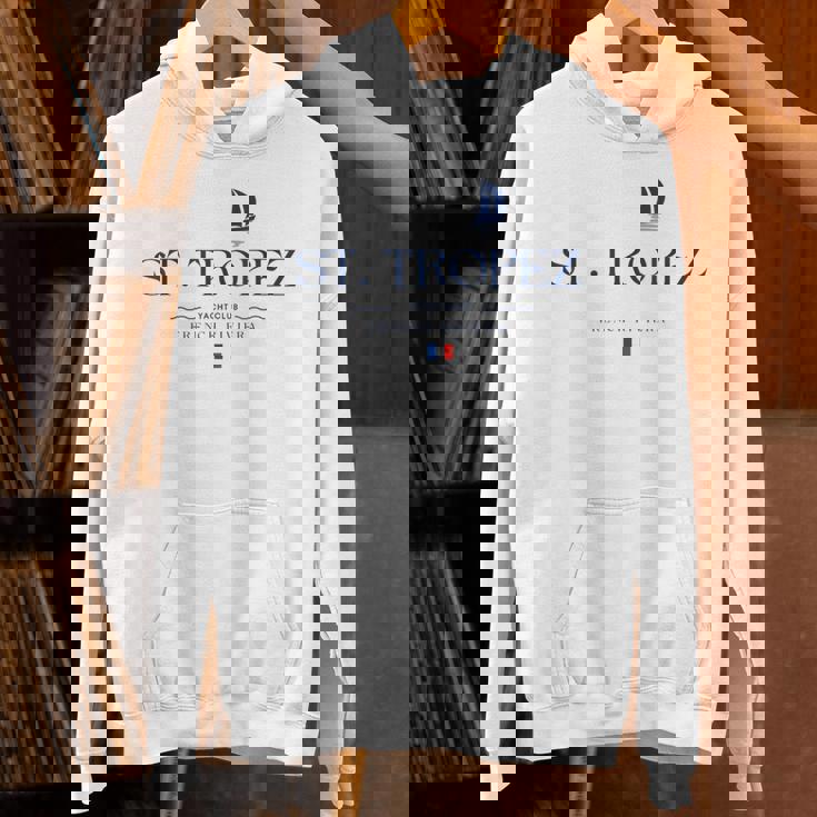 サントロペ フレンチリビエラ ヨットクラブ コートダジュール フランス パーカー