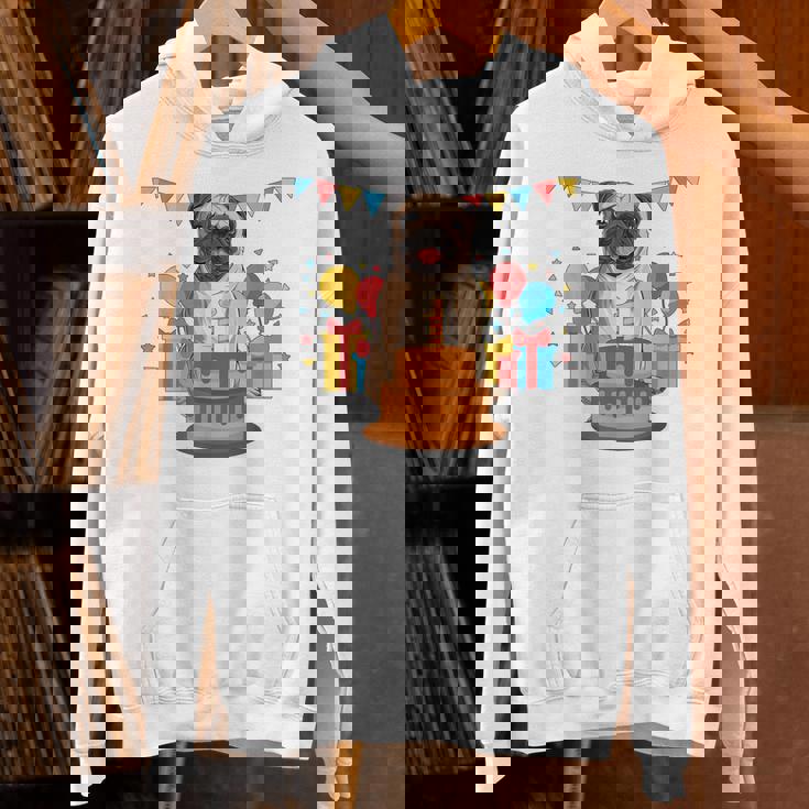 パグ 1歳 誕生日 お祝い ケーキ ペット 動物 犬 オーナー パグ パーカー