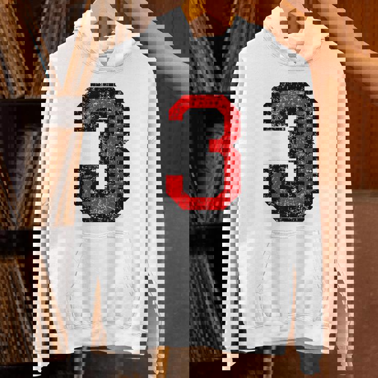 数字 3 ヴィンテージブラック&レッド パーカー