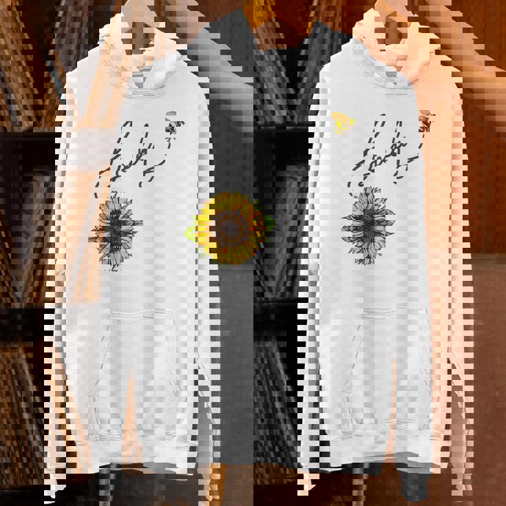 秋のひまわり マルハナバチ 面白いひまわり蜂 秋の愛 パーカー