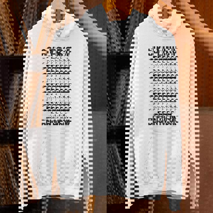 競馬 還暦 面白いtシャツ 馬 ウマ 還暦祝い 60歳 父の日 おもしろ 服 メンズ グッズ 大人 父 男性 Hoodie