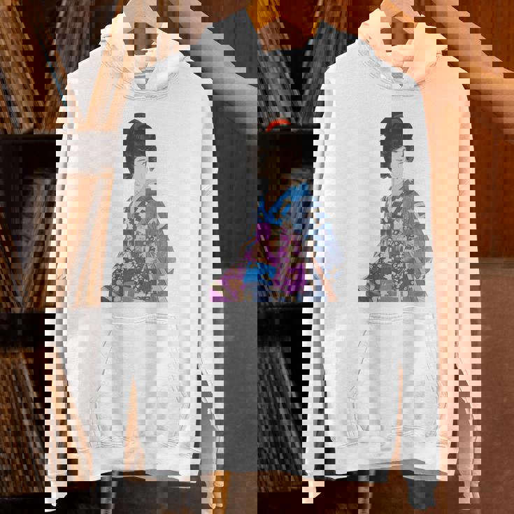 青い着物を着た美しい芸者 日本画 鳥居 言人 帯 美人画 新版画 日本画 長袖tシャツ パーカー