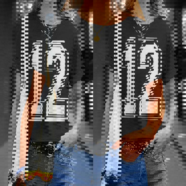 12番の前面と背面にホワイトのプリント。 Tシャツ 彼女への贈り物