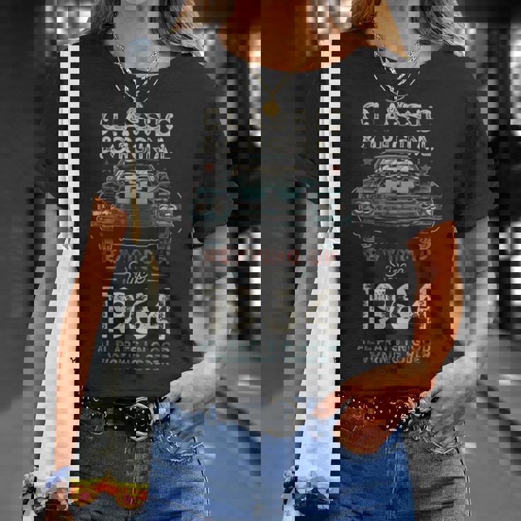 1964年生まれ マッスルカー生誕61周年 Tシャツ 彼女への贈り物