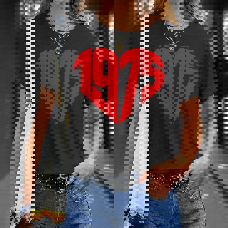 1975 ハート ヴィンテージ 1975年製 ハート型 愛 50歳の誕生日に Tシャツ 彼女への贈り物