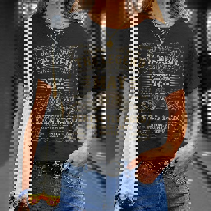 1975年5月 50歳 誕生日プレゼント 男性 50歳の誕生日 Tシャツ 彼女への贈り物