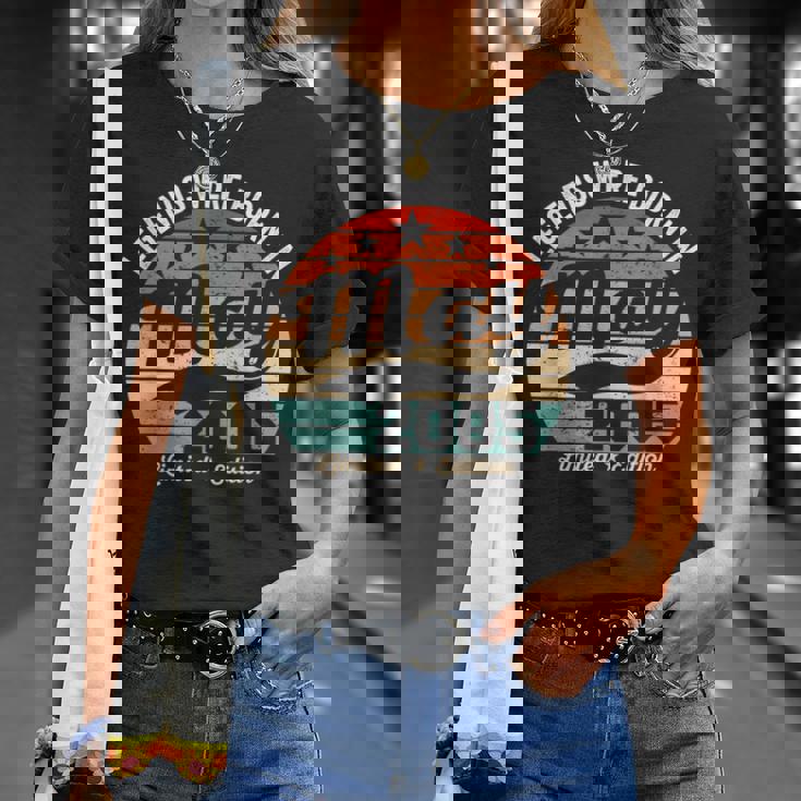 2005年5月に誕生したヴィンテージ20歳の誕生日レジェンド。 Tシャツ 彼女への贈り物