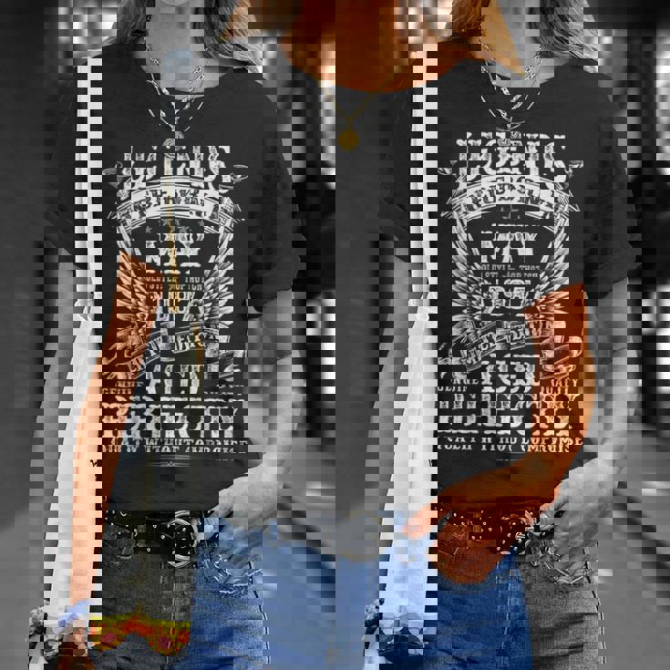 38歳の誕生日プレゼント 男性用 1987年5月 誕生日 面白い Tシャツ 彼女への贈り物