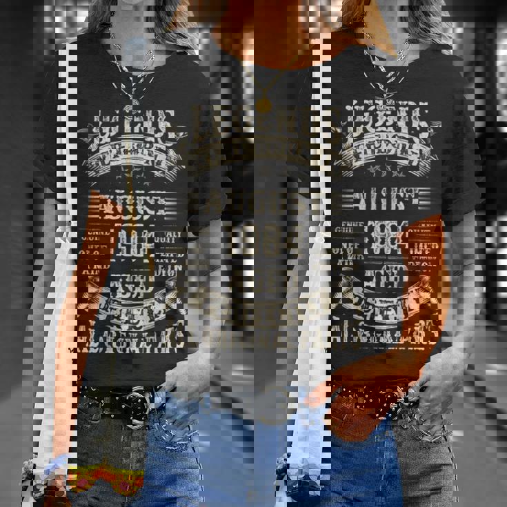 41歳の誕生日プレゼント 男性用 41歳 誕生日 1984年8月 Tシャツ 彼女への贈り物