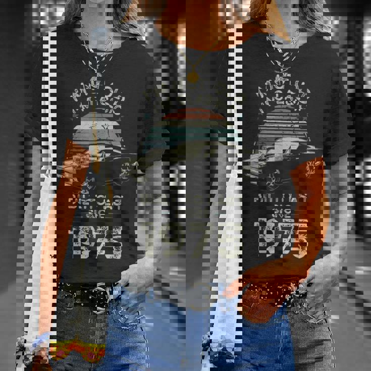 50歳の誕生日 1975年クラシックカー Tシャツ 彼女への贈り物