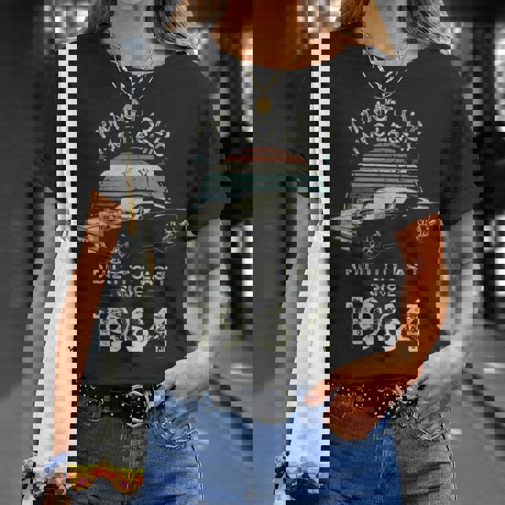 61歳の誕生日 1964年クラシックカー Tシャツ 彼女への贈り物