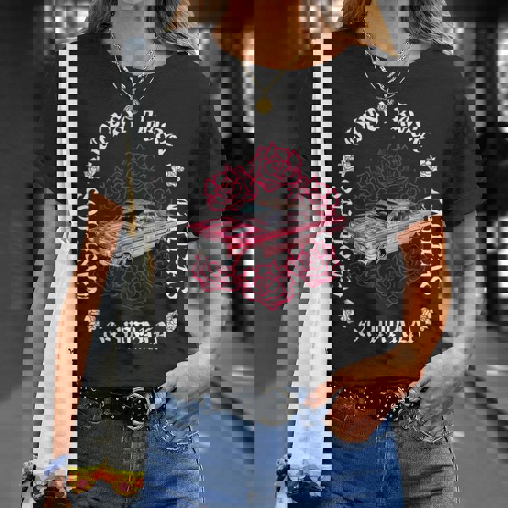 64 インパラ ジプシー ローズ イースト ロス ローライダー Tシャツ 彼女への贈り物