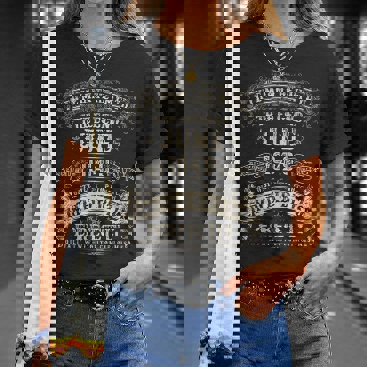 76歳 誕生日プレゼント 男性用 1949年6月 76歳の誕生日 Tシャツ 彼女への贈り物