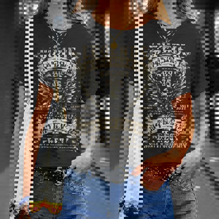 79歳の誕生日プレゼント 男性用 79歳の誕生日 1945年8月 Tシャツ 彼女への贈り物