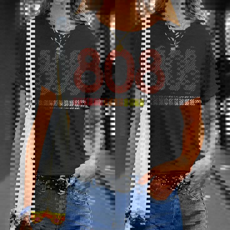 808 レトロスタイル Roland 電子ドラムマシンシャツ Tシャツ 彼女への贈り物