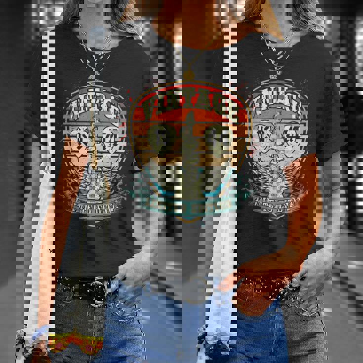 81 歳のギフト ヴィンテージ 1944 年生まれ レトロ 81 歳の誕生日 Tシャツ 彼女への贈り物