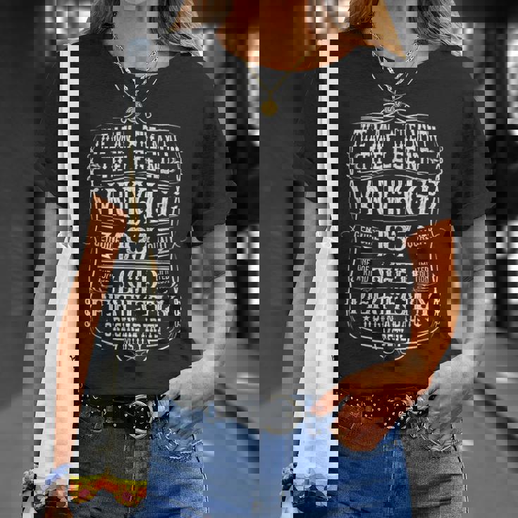 88歳の誕生日プレゼント ヴィンテージ 1937年 男性 面白い 88歳 1937年 Tシャツ 彼女への贈り物