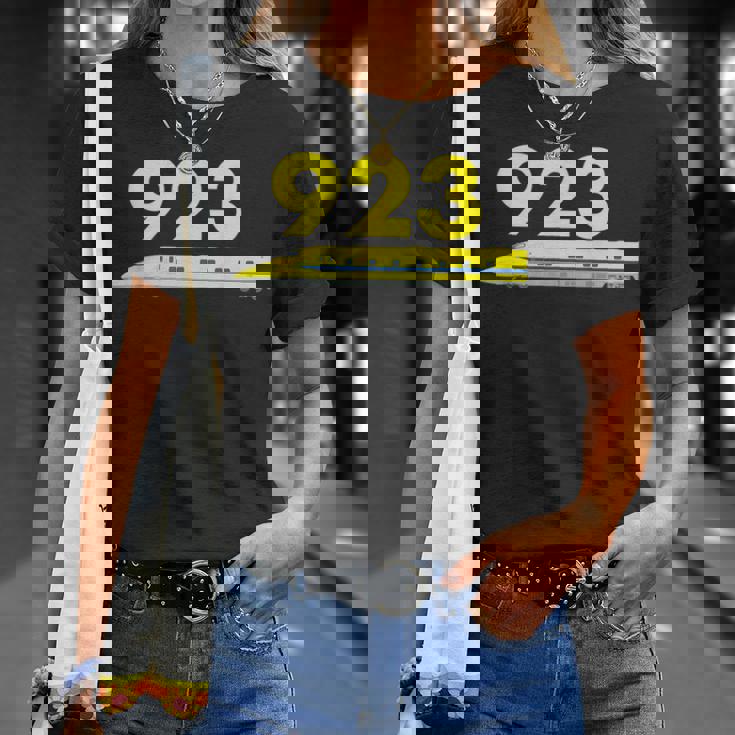 923形ドクターイエローT4 イラスト923テキスト Tシャツ 彼女への贈り物