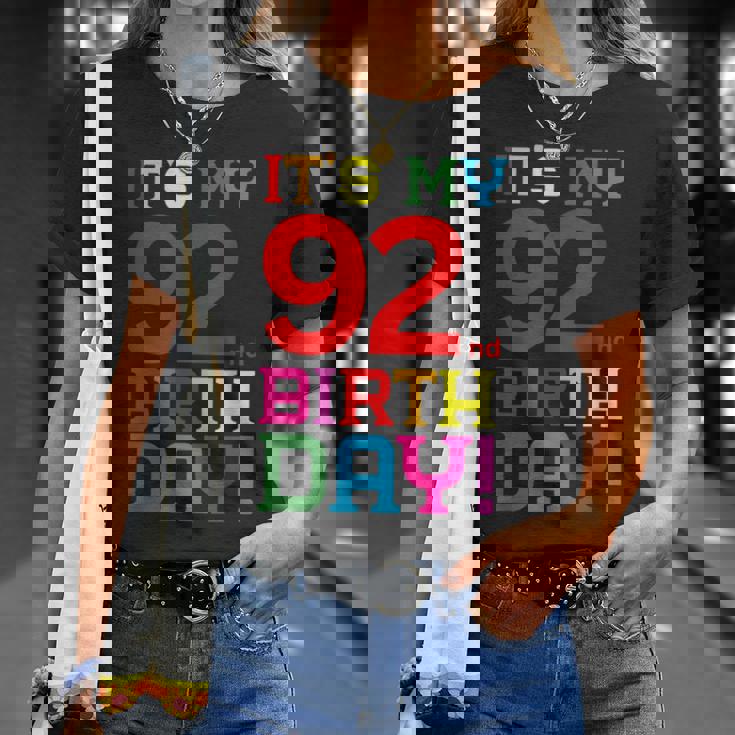 92歳 カラフル Happy Birthday Its My 92Th Birthday Tシャツ 彼女への贈り物