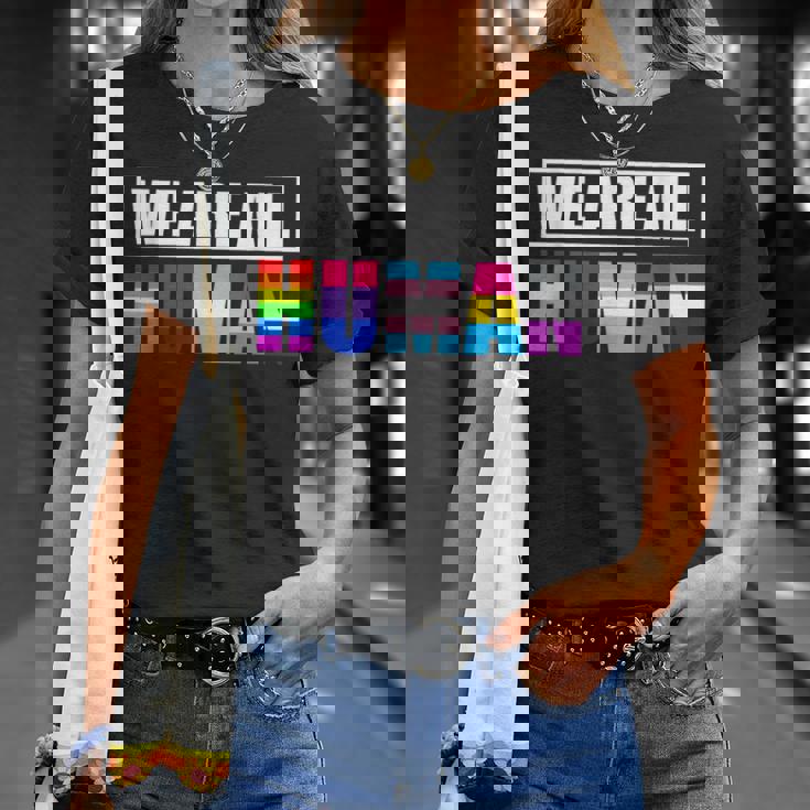 Bandera Arcoíris Todosomos Humanos Lgbt Orgullo Gay Camiseta unisex Regalos para ella