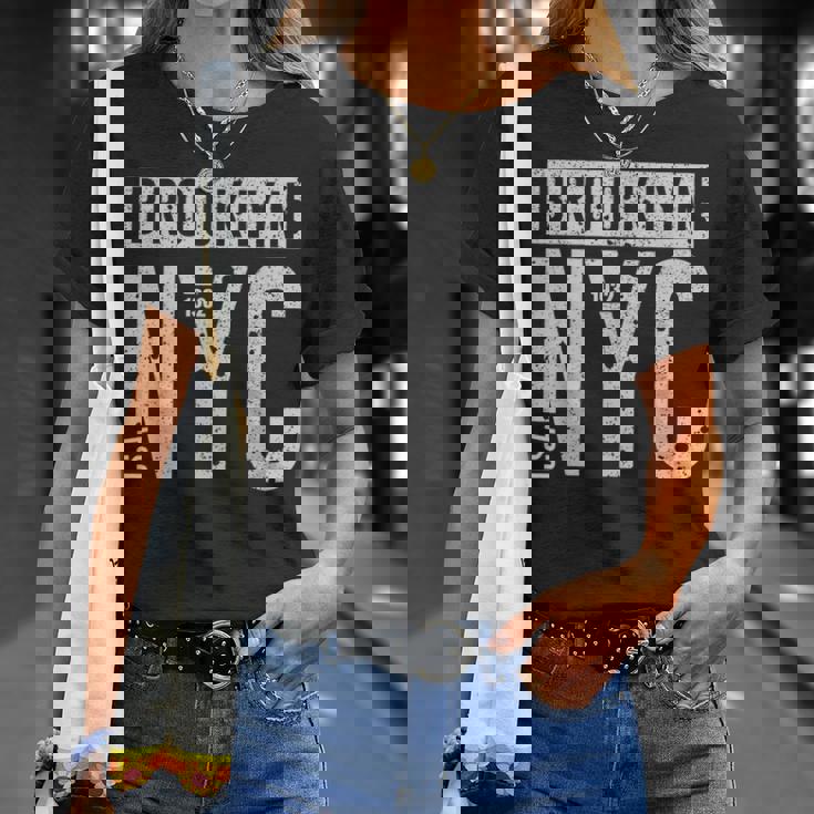 Brooklyn Est 1932 New York Usa Urban Tシャツ 彼女への贈り物