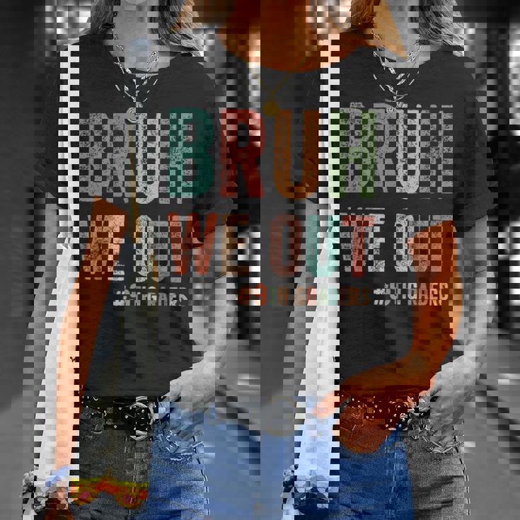 Bruh We Out 9年生 クラス 2025年生 9年生 卒業 Tシャツ 彼女への贈り物