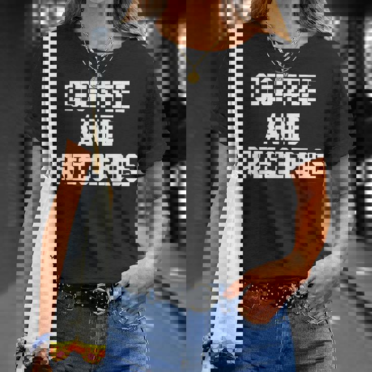 Coffee & Records 面白いビニールレコードコレクターミュージック Tシャツ 彼女への贈り物