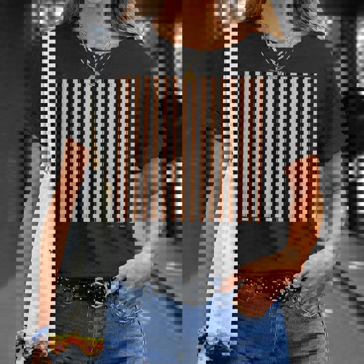 Color Of The Year 2024 -ピーチファズとブラックストライプ Tシャツ 彼女への贈り物