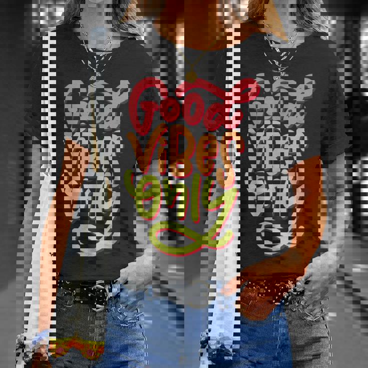 Cool GoodibesMotivational Goodibes Only Quotes Tシャツ 彼女への贈り物