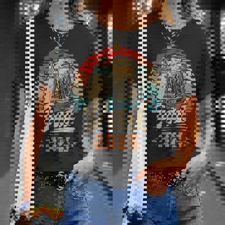 Dad 2025 年のパパ 初めての父の日 若いパパ 新しいパパ Tシャツ 彼女への贈り物